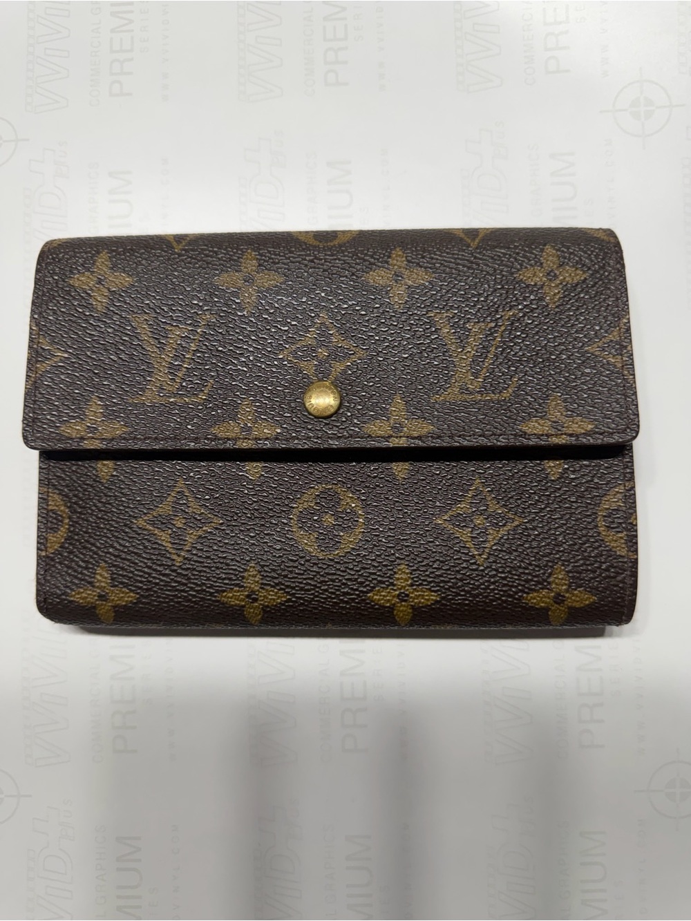 ✨ Authentic Louis Vuitton Porte Tresor Etui Papier Trifold Wallet✨ -Entrupy COA